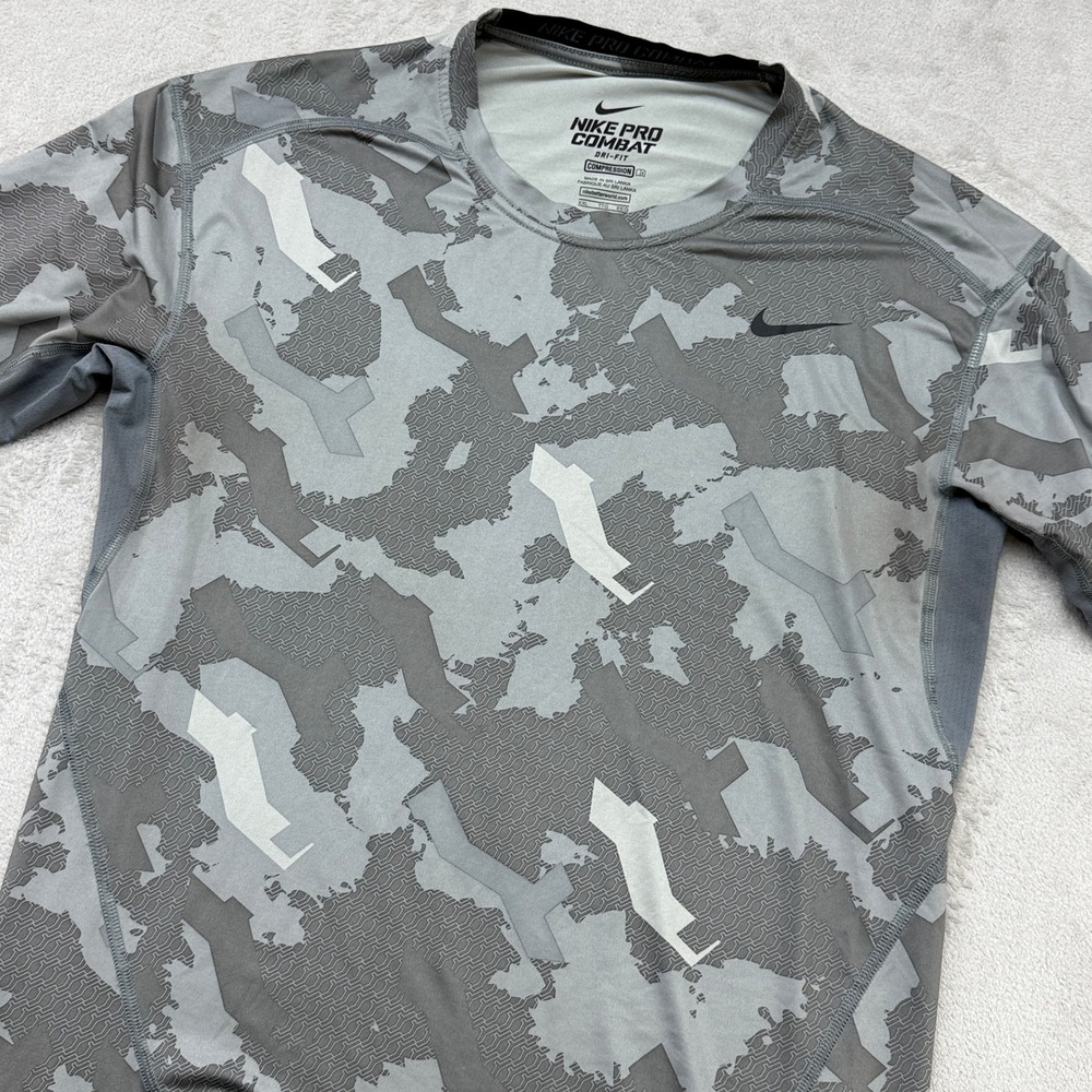 Nike Pro Combat Shirt Mens XXL Grey Camo Dri-FIT Compression Short Sleeve Sports